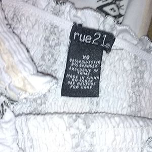 Nice off the shoulder roper